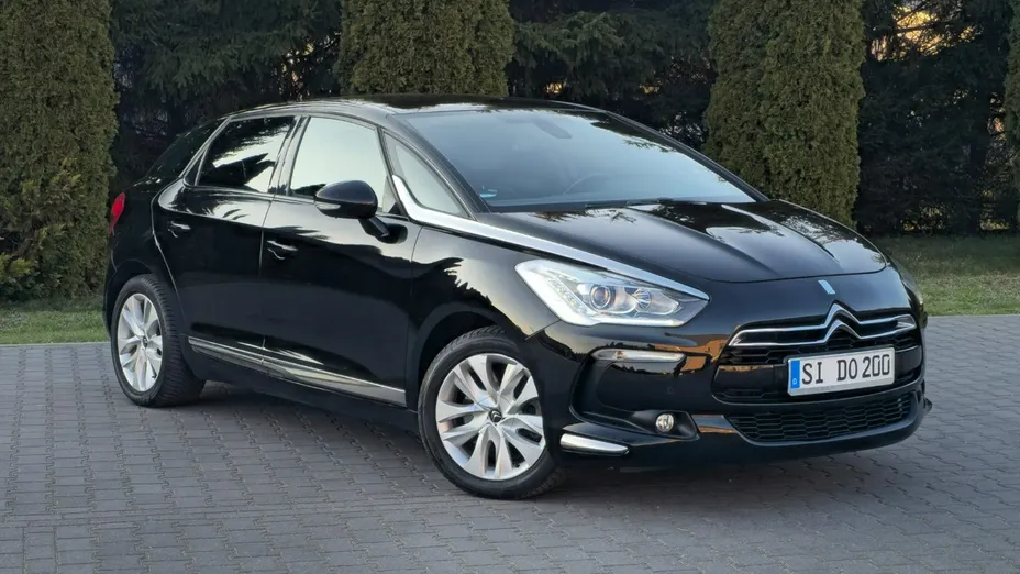 CITROEN DS5 -