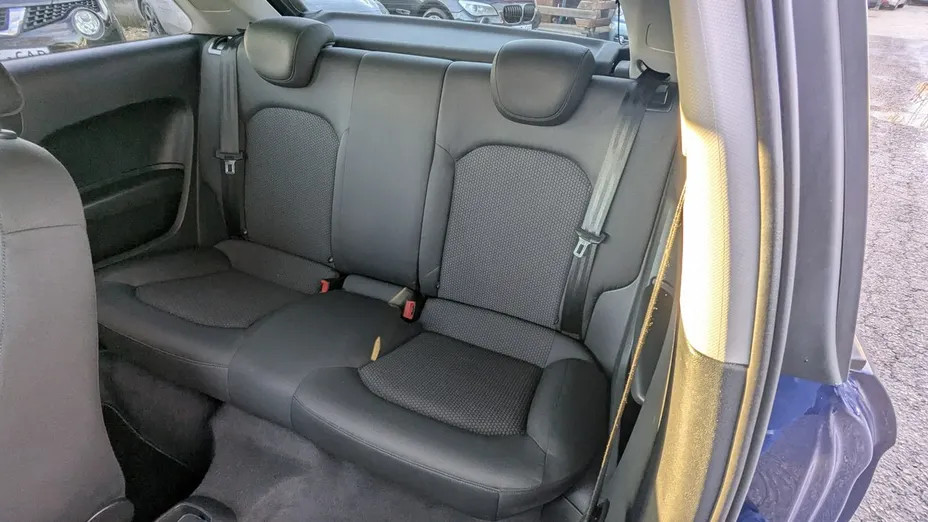 AUDI A1 -