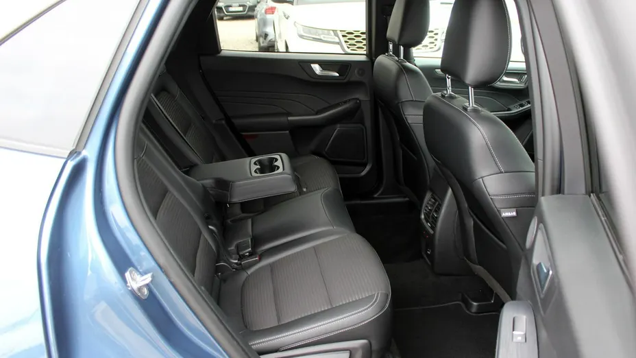 FORD Kuga -