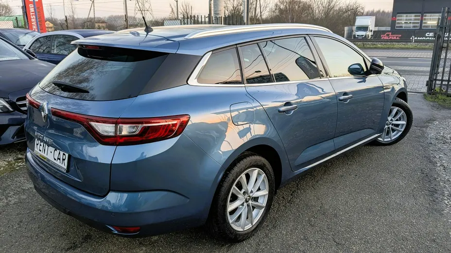 RENAULT Megane -