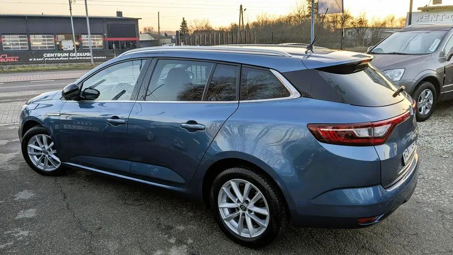 RENAULT Megane -