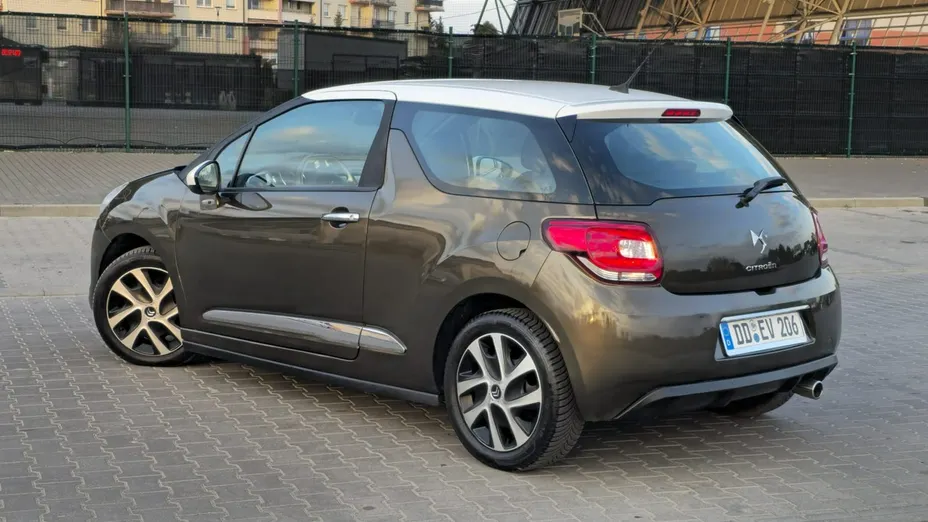 CITROEN DS3 -