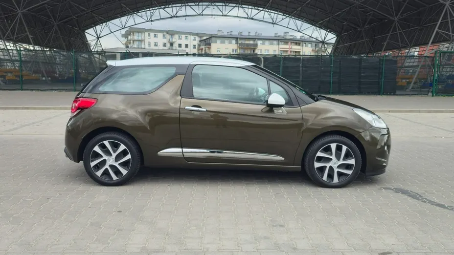 CITROEN DS3 -