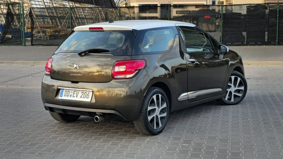 CITROEN DS3 -