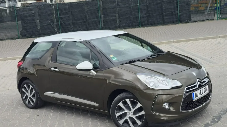 CITROEN DS3 -