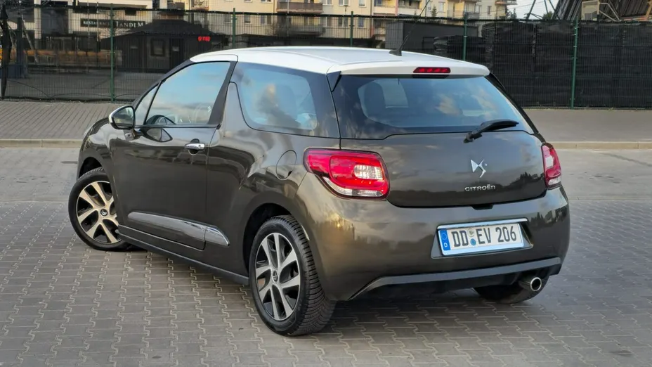 CITROEN DS3 -