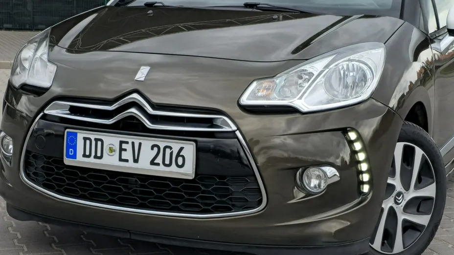 CITROEN DS3 -