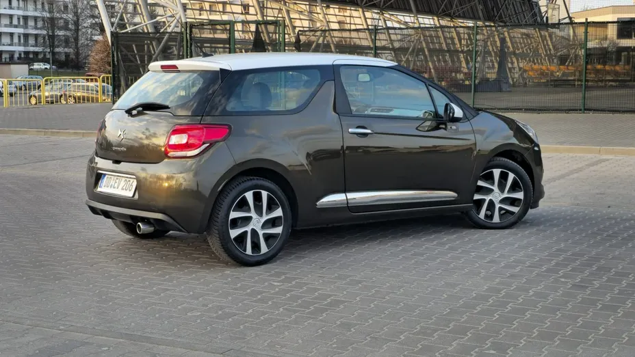 CITROEN DS3 -
