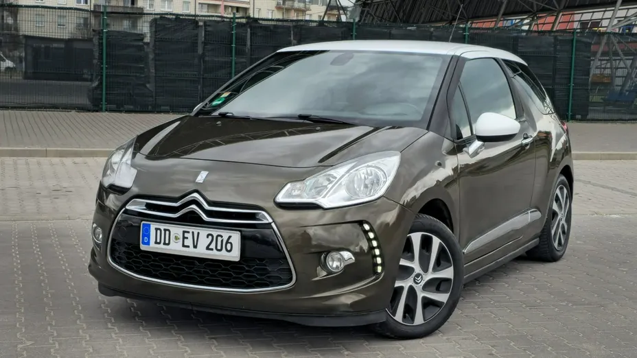 CITROEN DS3 -