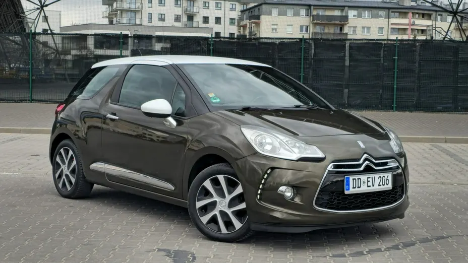 CITROEN DS3 -