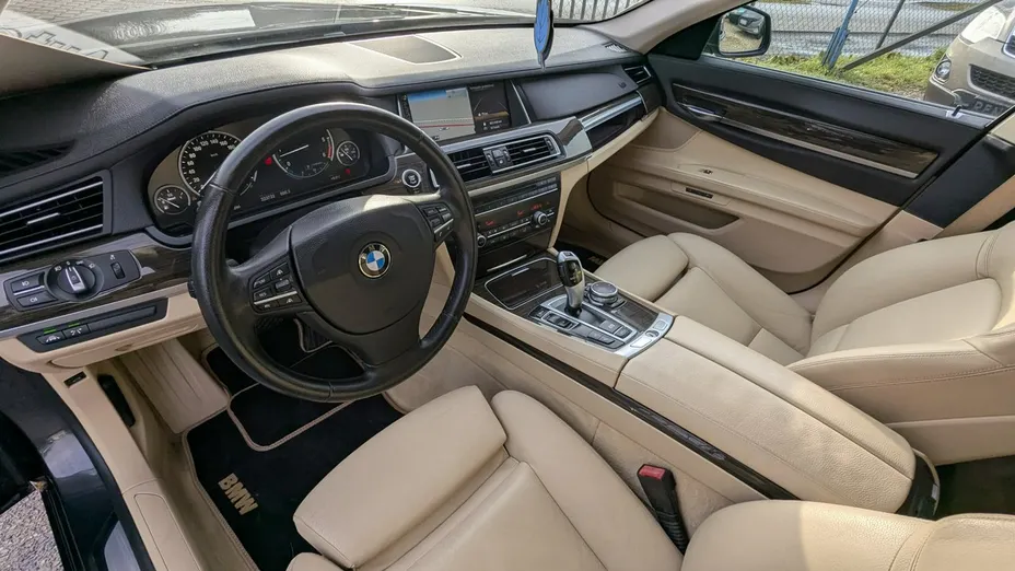 BMW Seria 7 -