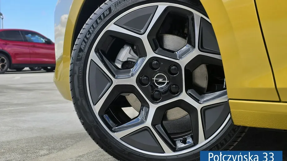 OPEL Astra -