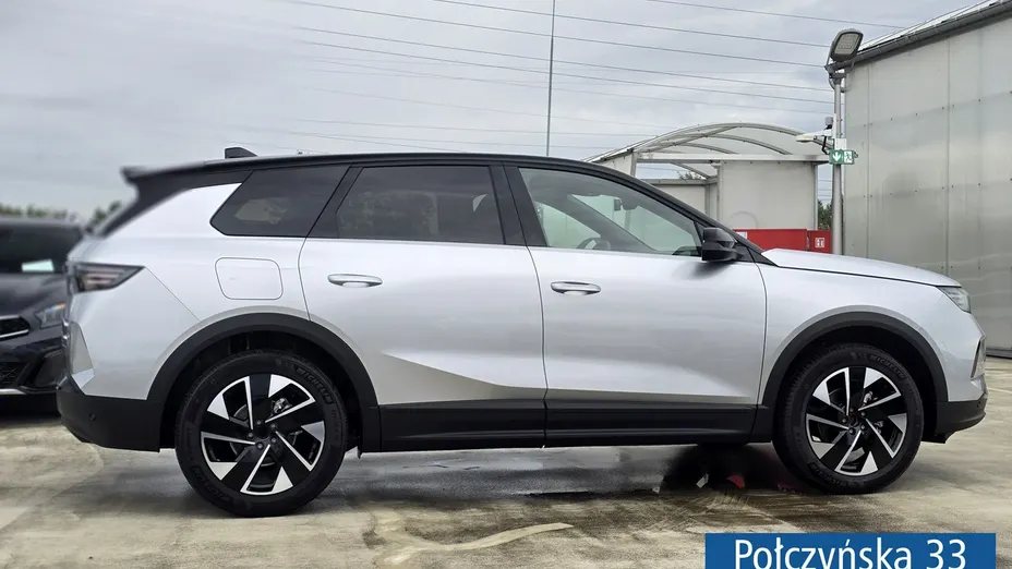 OPEL Grandland X -