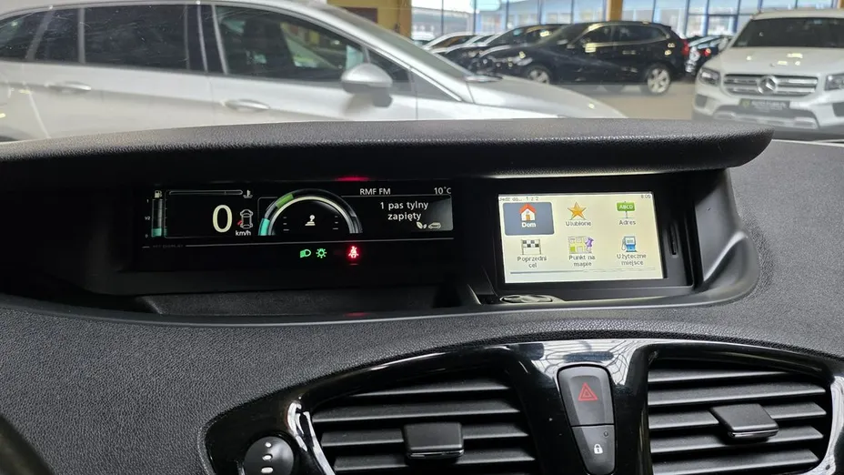 RENAULT Scenic -