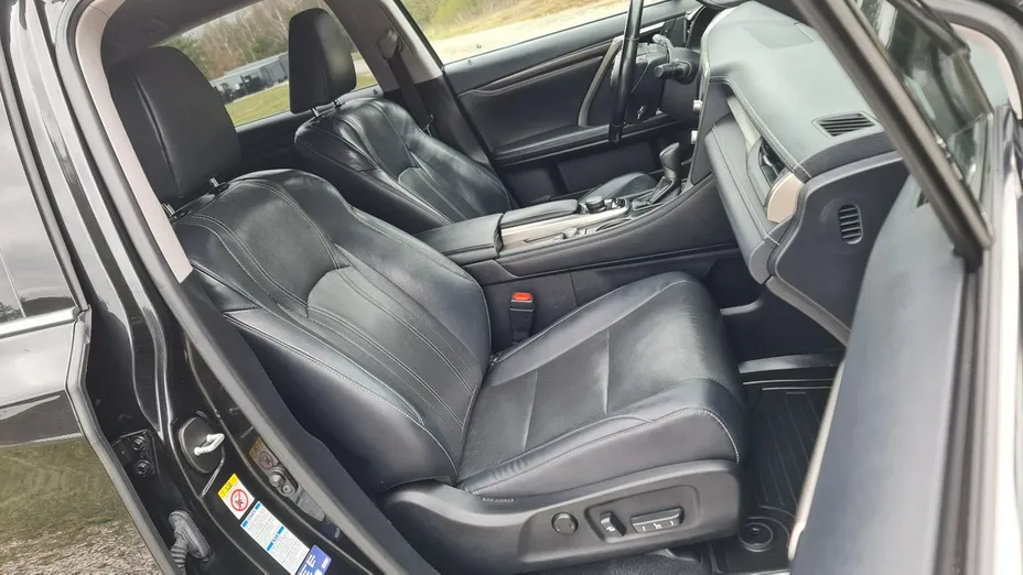 LEXUS RX -