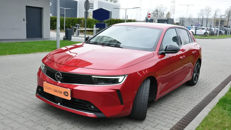 OPEL Astra -