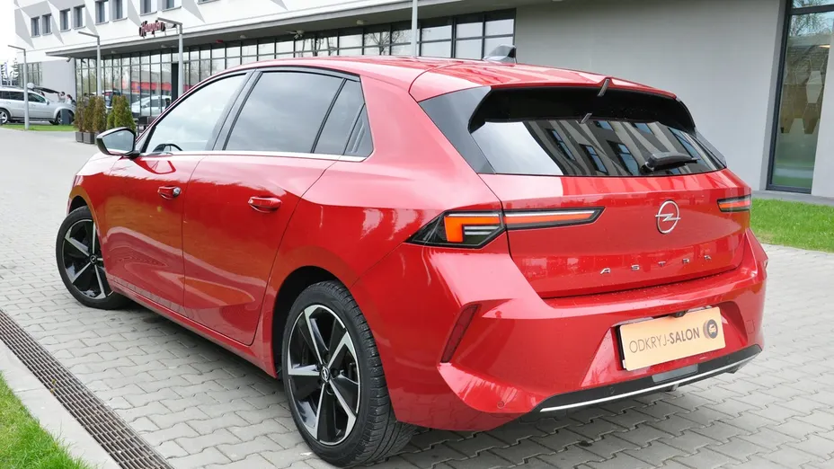 OPEL Astra -