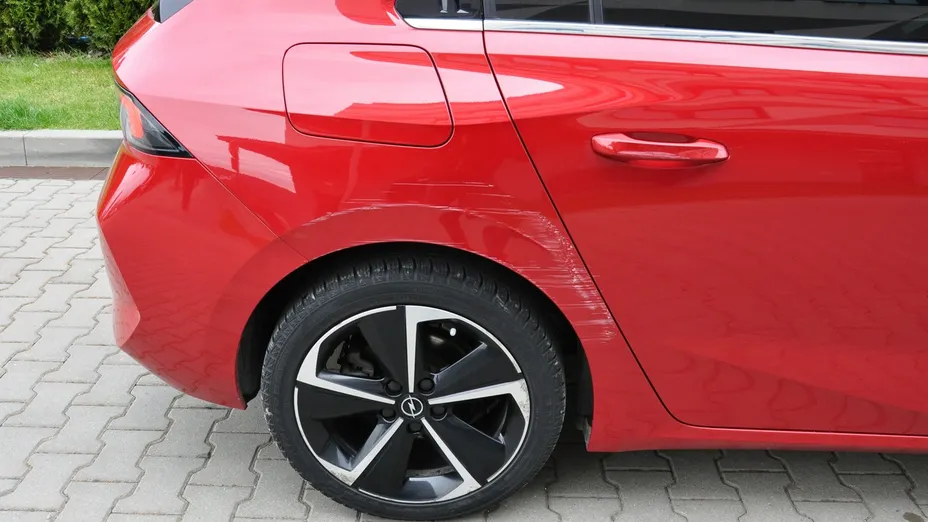 OPEL Astra -