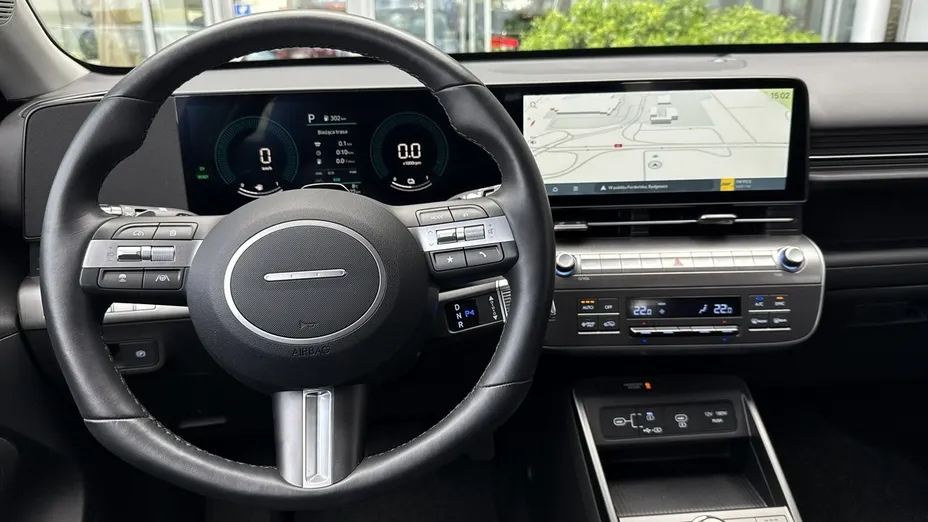 HYUNDAI Kona -