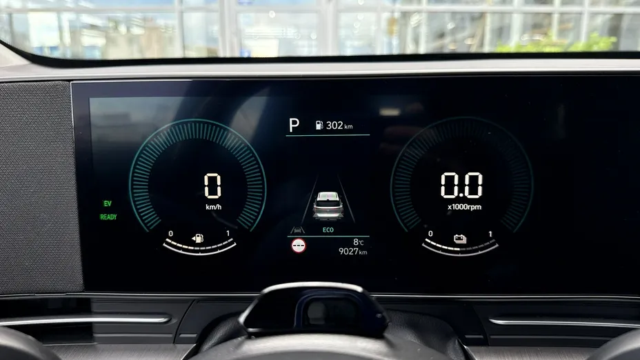 HYUNDAI Kona -