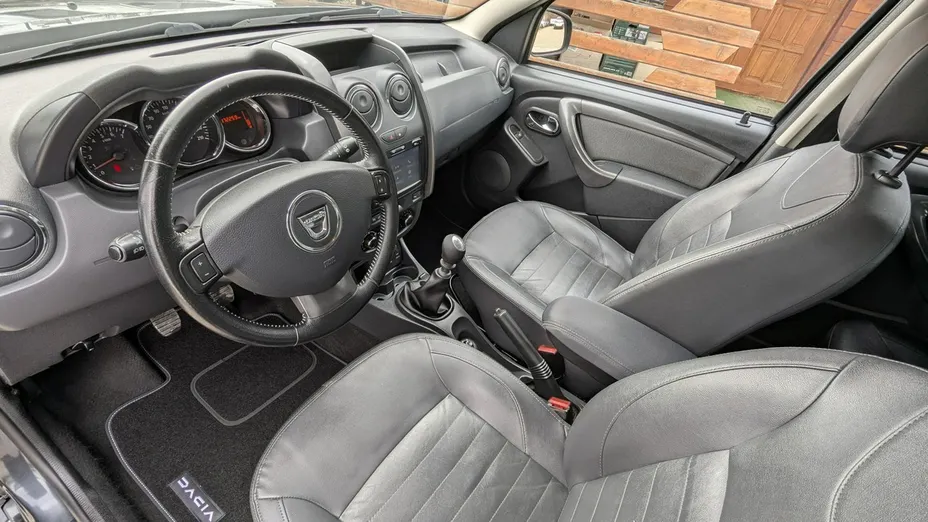 DACIA Duster -