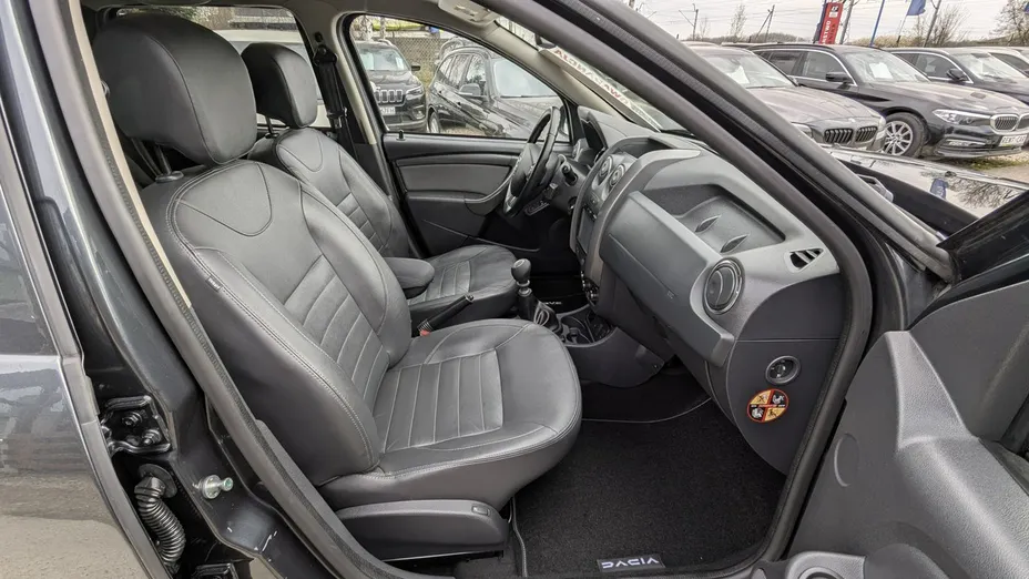 DACIA Duster -