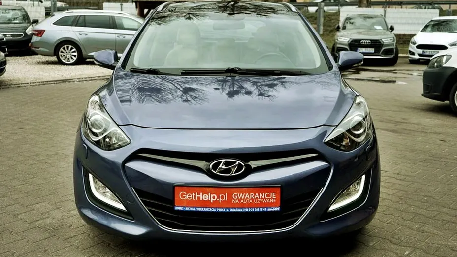 HYUNDAI i30 -