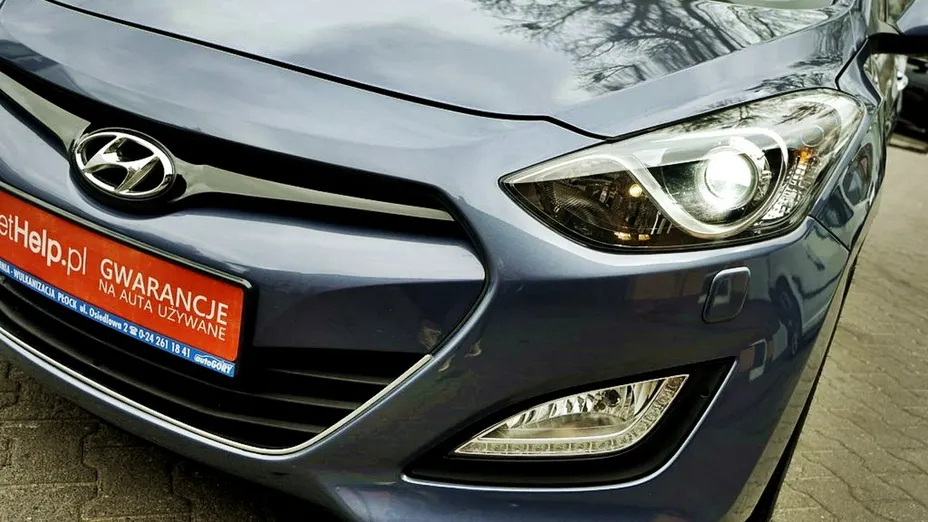 HYUNDAI i30 -