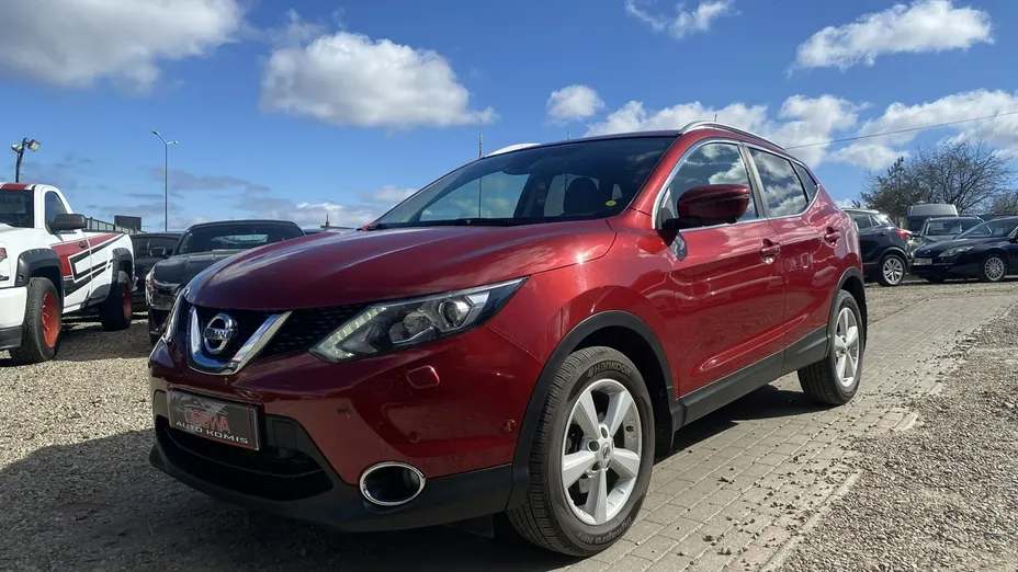 NISSAN Qashqai -