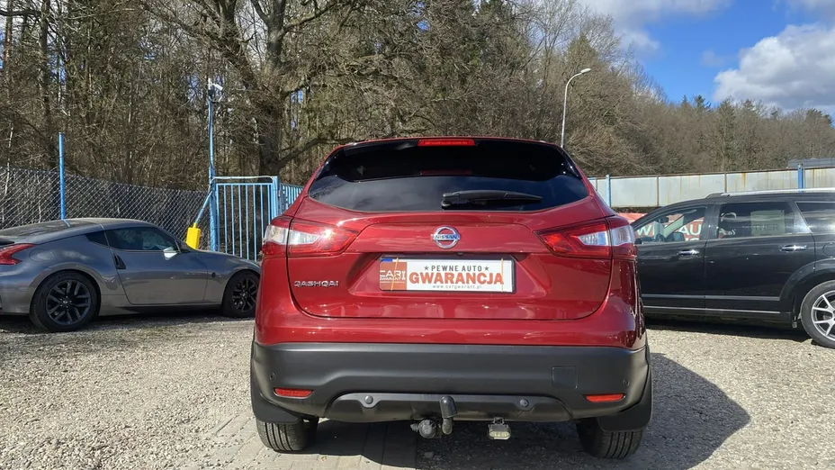 NISSAN Qashqai -