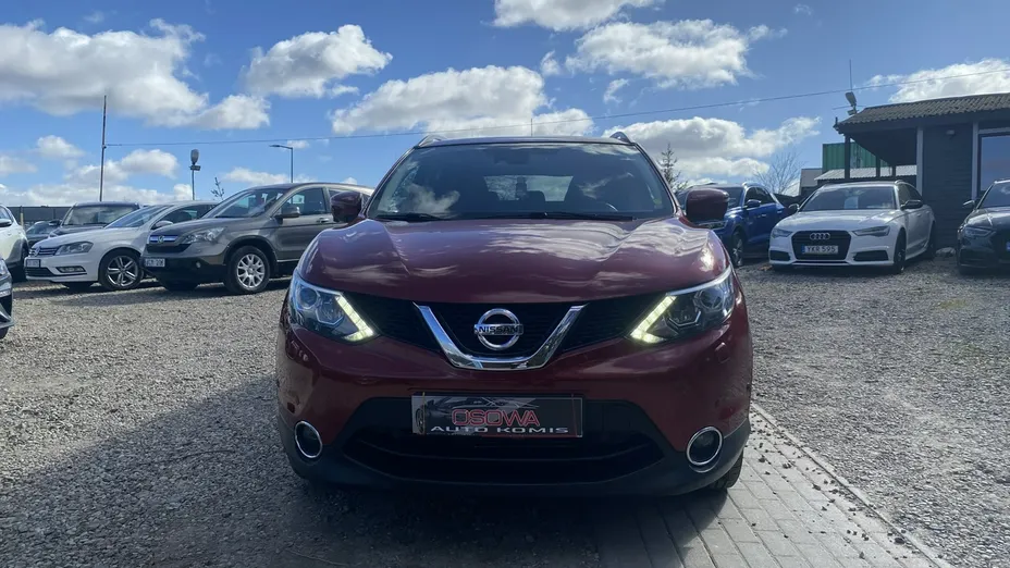 NISSAN Qashqai -