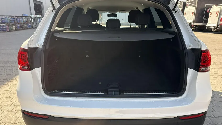 MERCEDES-BENZ GLC -