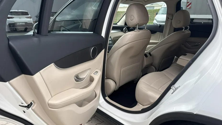 MERCEDES-BENZ GLC -