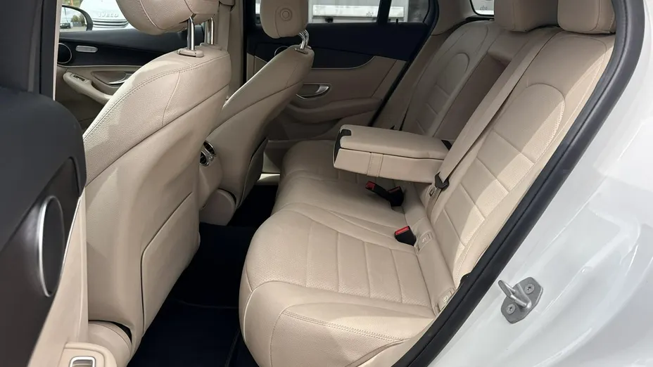 MERCEDES-BENZ GLC -