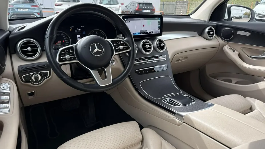 MERCEDES-BENZ GLC -