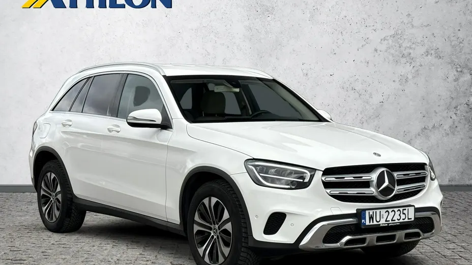 MERCEDES-BENZ GLC -