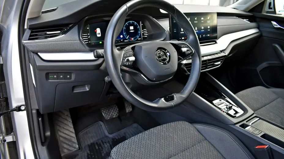SKODA Octavia -