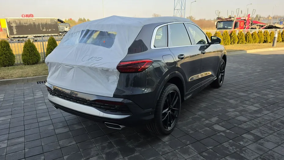 AUDI Q5 -