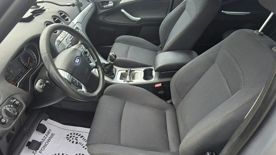FORD S-MAX -
