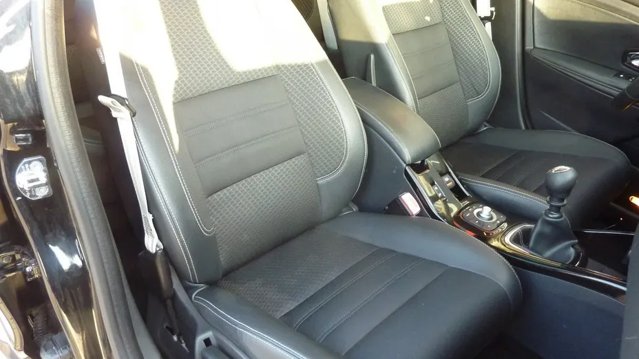 RENAULT Megane -