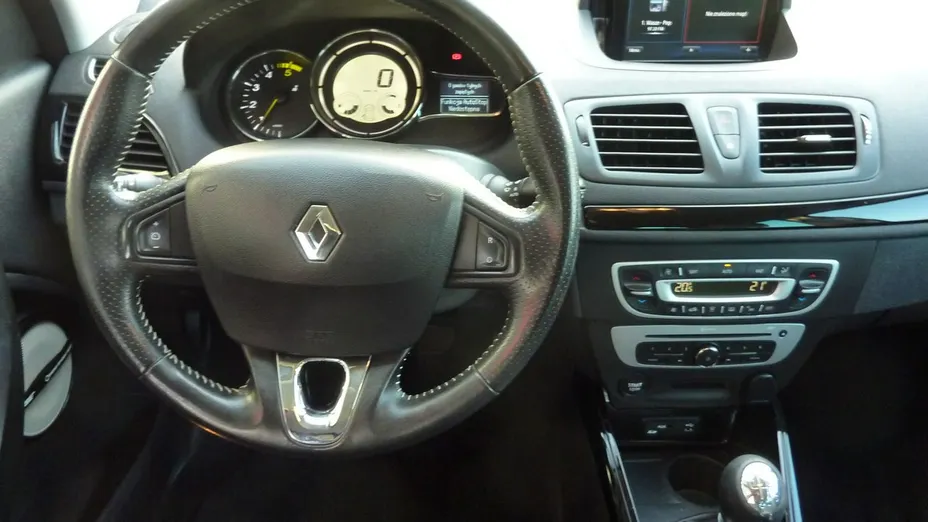 RENAULT Megane -