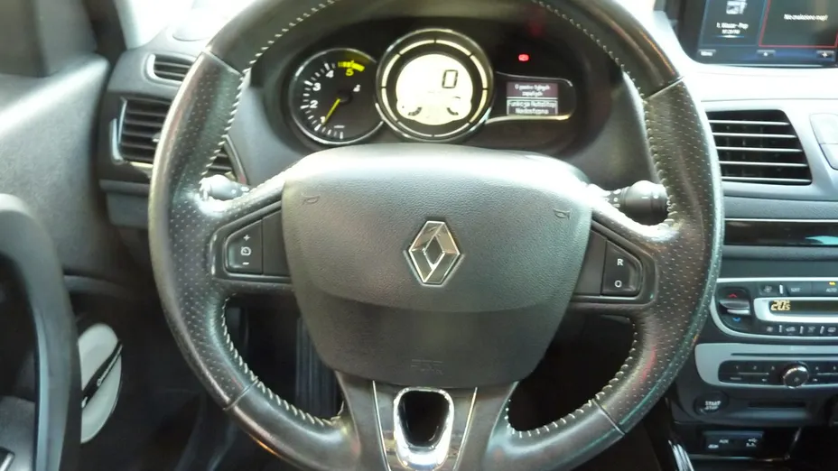 RENAULT Megane -