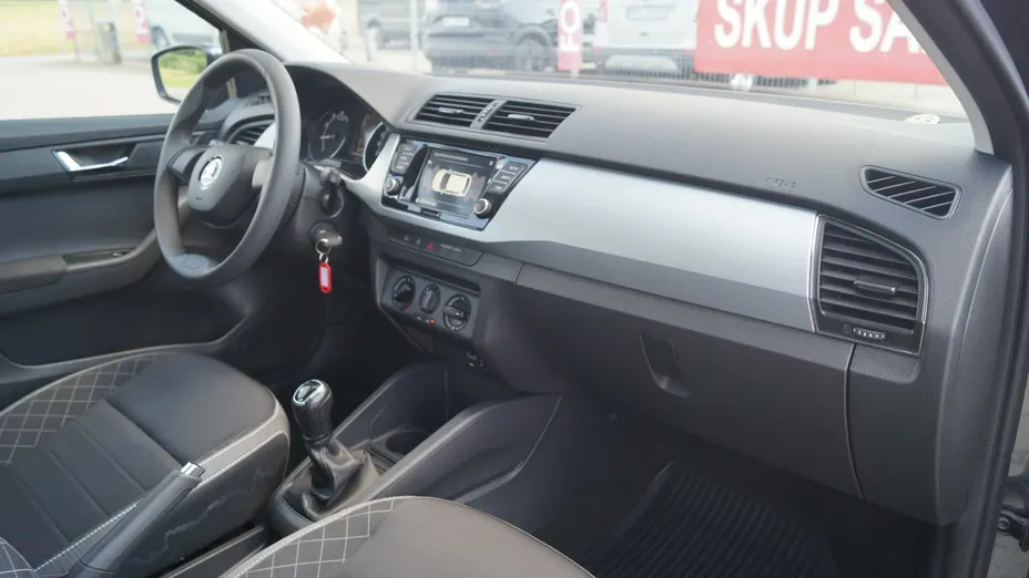 SKODA Fabia -