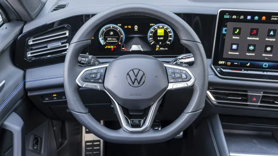 VOLKSWAGEN Tiguan -