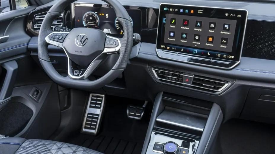 VOLKSWAGEN Tiguan -