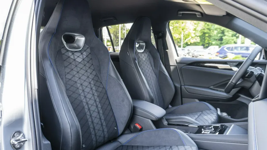 VOLKSWAGEN Tiguan -