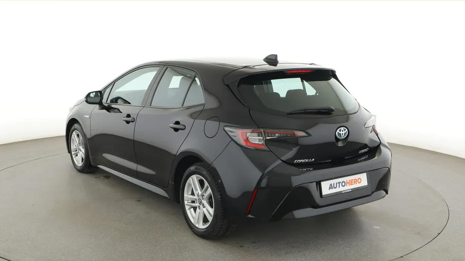 TOYOTA Corolla -