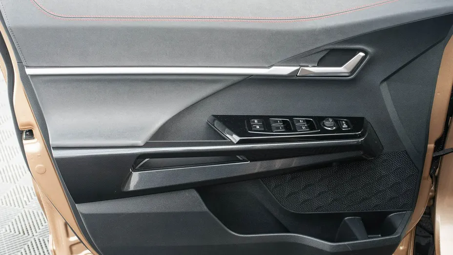KGM / SSANGYONG Actyon -