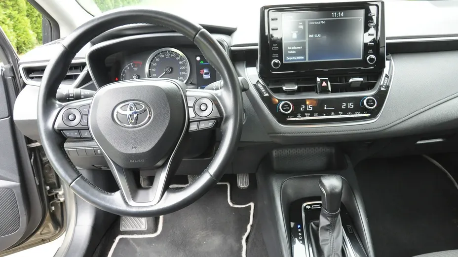 TOYOTA Corolla -