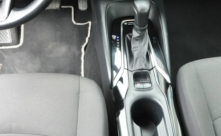 TOYOTA Corolla -